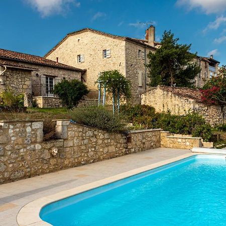 La Maison De Yuka Plieux エクステリア 写真