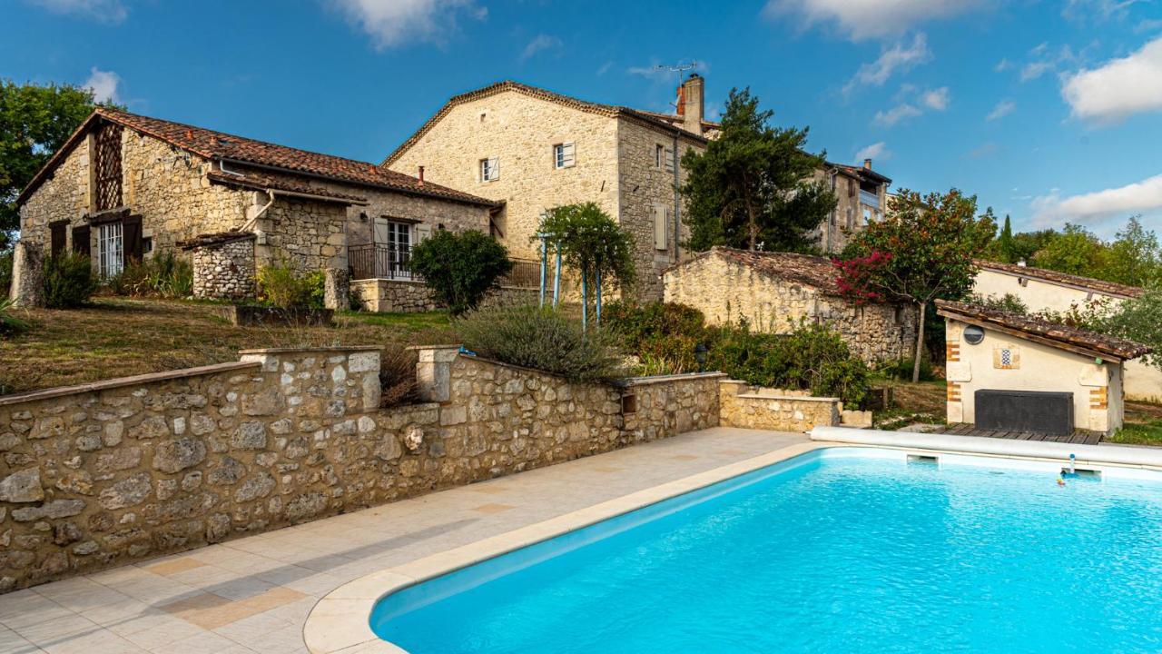 La Maison De Yuka Plieux エクステリア 写真