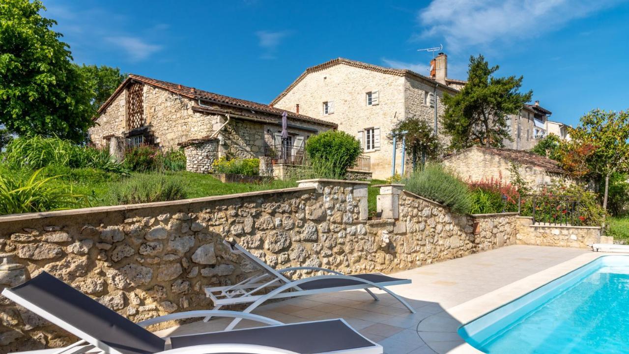 La Maison De Yuka Plieux エクステリア 写真