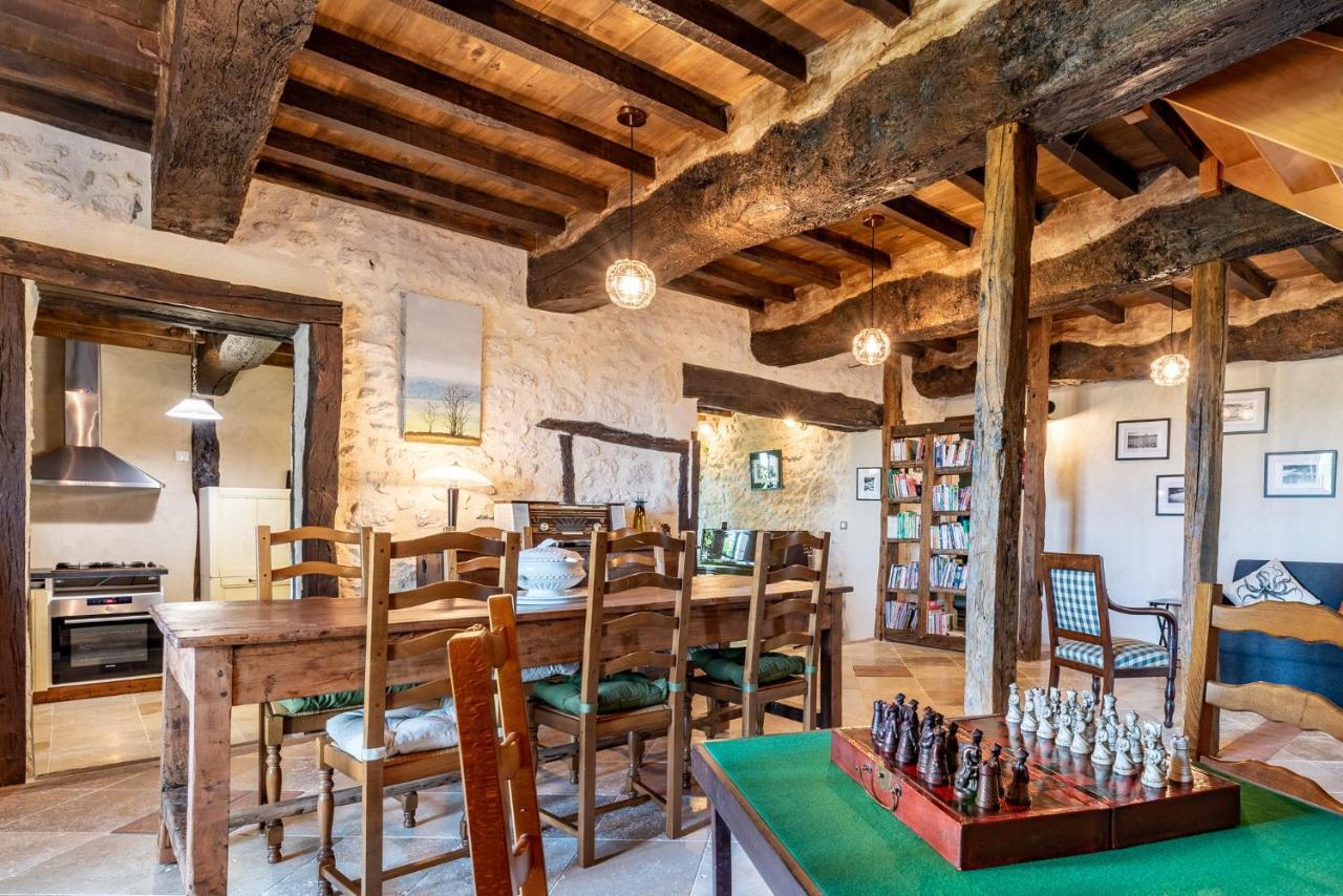 La Maison De Yuka Plieux エクステリア 写真
